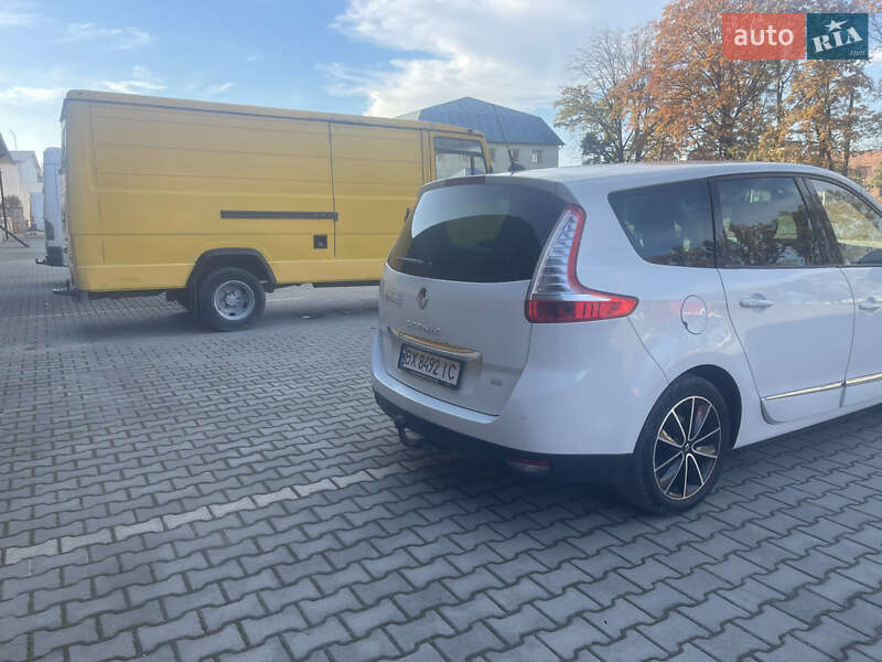 Минивэн Renault Grand Scenic 2012 в Каменец-Подольском