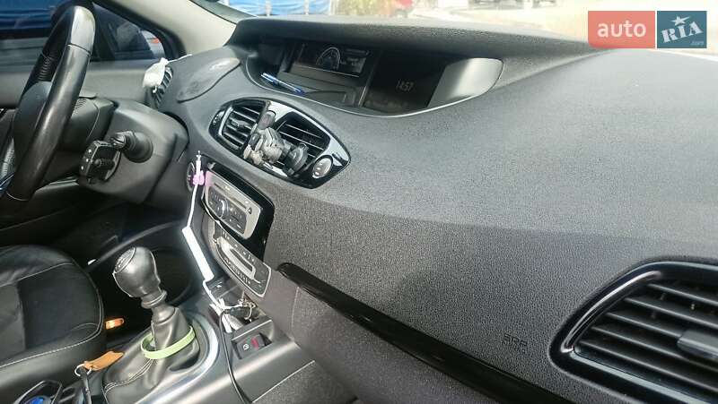 Минивэн Renault Grand Scenic 2014 в Тростянце фото 16 Минивэн Renault Grand Scenic 2014 в Тростянце