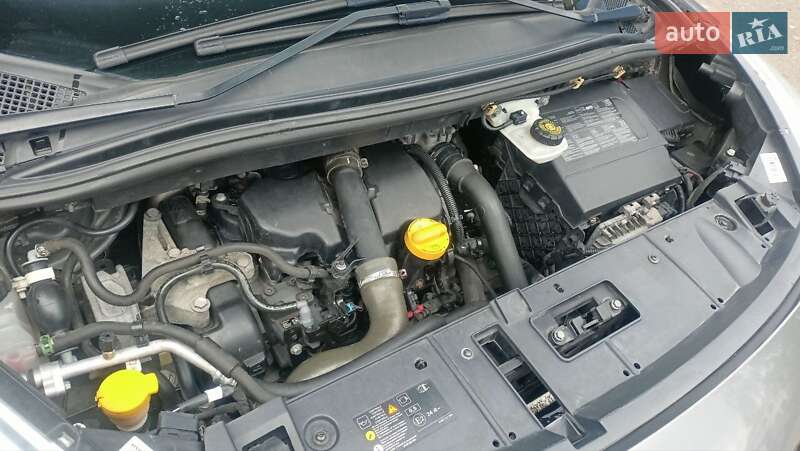 Минивэн Renault Grand Scenic 2014 в Тростянце фото 30 Минивэн Renault Grand Scenic 2014 в Тростянце