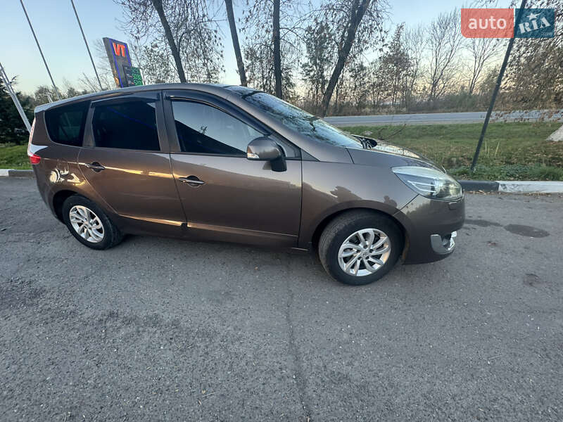 Мінівен Renault Grand Scenic 2013 в Івано-Франківську