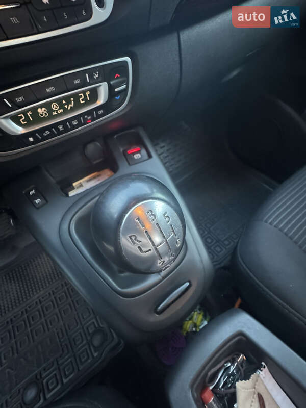 Мінівен Renault Grand Scenic 2013 в Івано-Франківську