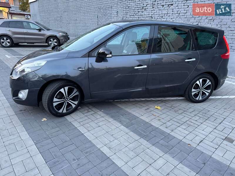 Мінівен Renault Grand Scenic 2011 в Києві