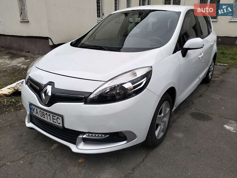 Минивэн Renault Grand Scenic 2015 в Киеве