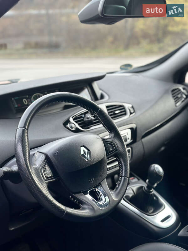 Минивэн Renault Grand Scenic 2013 в Луцке