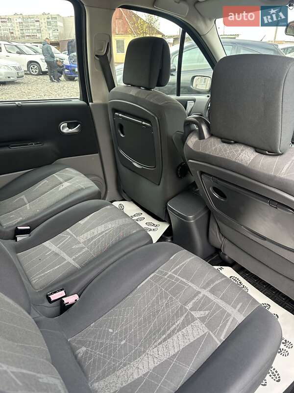 Мінівен Renault Grand Scenic 2005 в Смілі