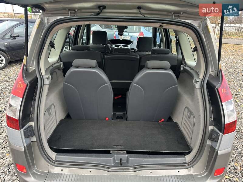 Мінівен Renault Grand Scenic 2005 в Смілі