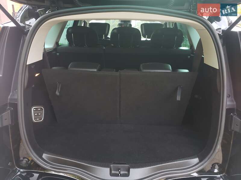 Мінівен Renault Grand Scenic 2017 в Луцьку