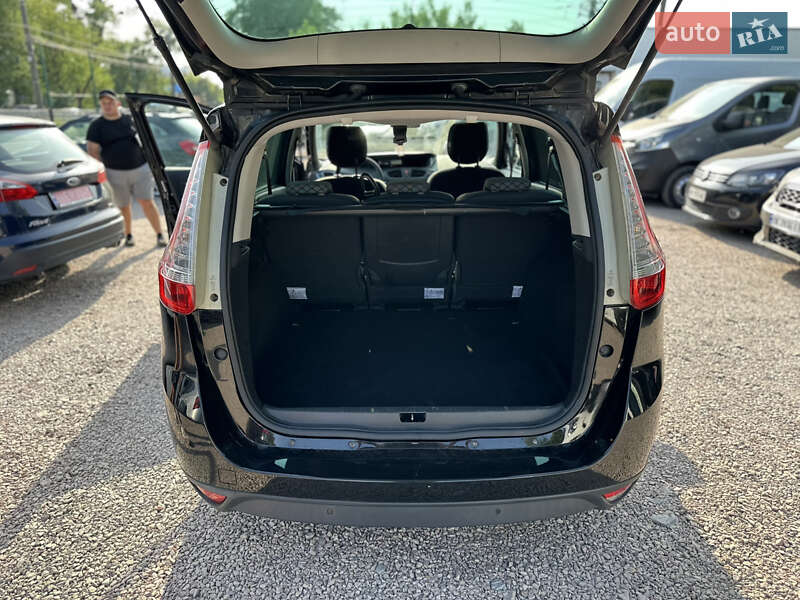 Минивэн Renault Grand Scenic 2011 в Ровно