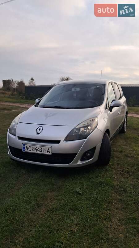 Renault Grand Scenic 2009