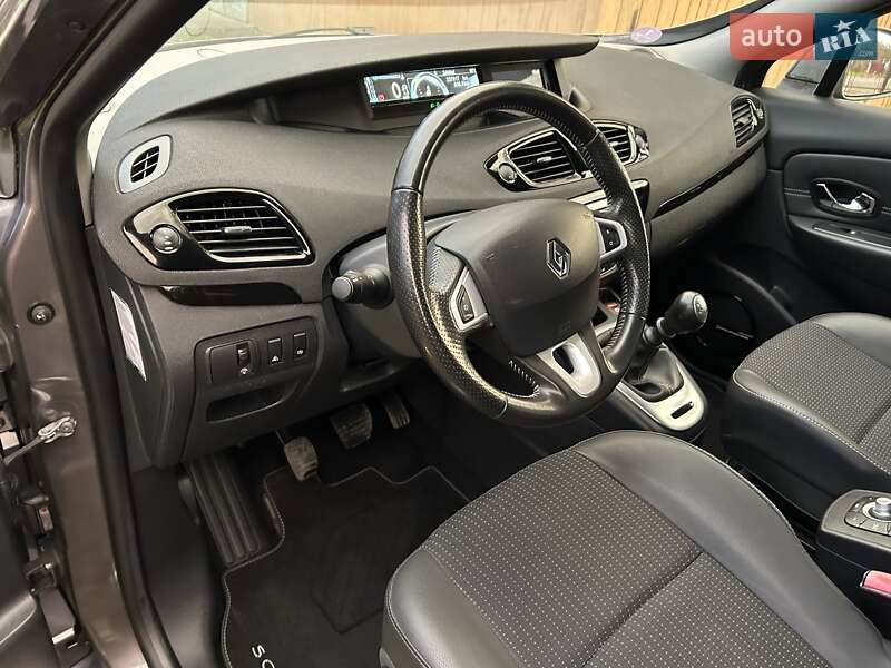 Минивэн Renault Grand Scenic 2013 в Калуше фото 27 Минивэн Renault Grand Scenic 2013 в Калуше