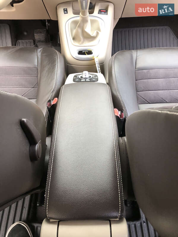 Минивэн Renault Grand Scenic 2012 в Ровно фото 47 Минивэн Renault Grand Scenic 2012 в Ровно