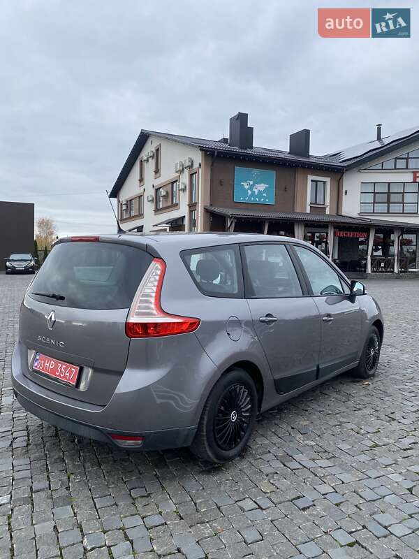 Мінівен Renault Grand Scenic 2009 в Рівному фото 7 Мінівен Renault Grand Scenic 2009 в Рівному