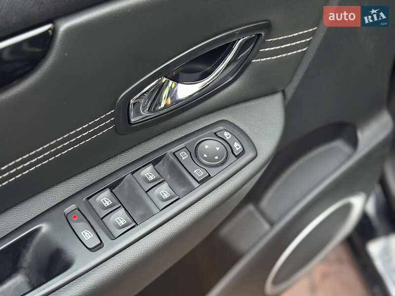 Минивэн Renault Grand Scenic 2011 в Стрые фото 37 Минивэн Renault Grand Scenic 2011 в Стрые