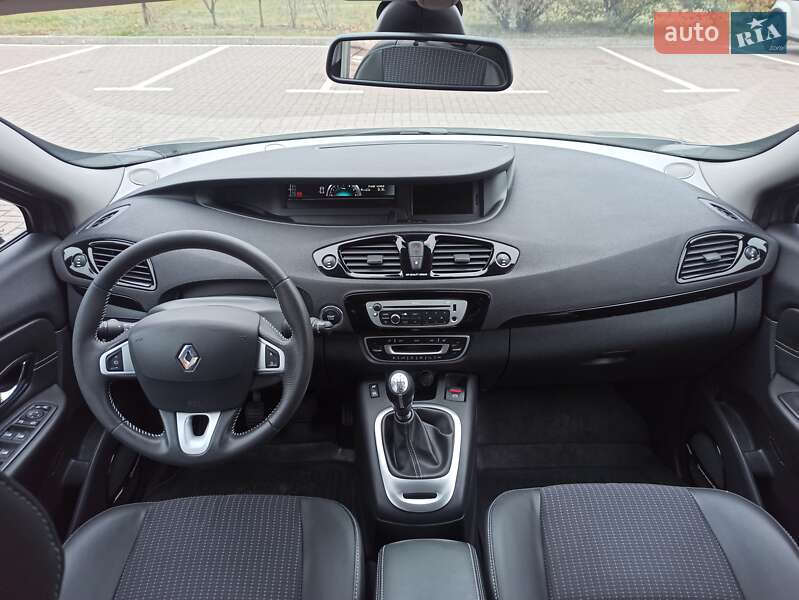Минивэн Renault Grand Scenic 2012 в Киеве