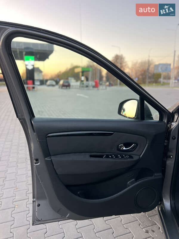 Минивэн Renault Grand Scenic 2012 в Луцке