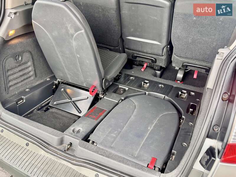 Мінівен Renault Grand Scenic 2007 в Одесі фото 48 Мінівен Renault Grand Scenic 2007 в Одесі