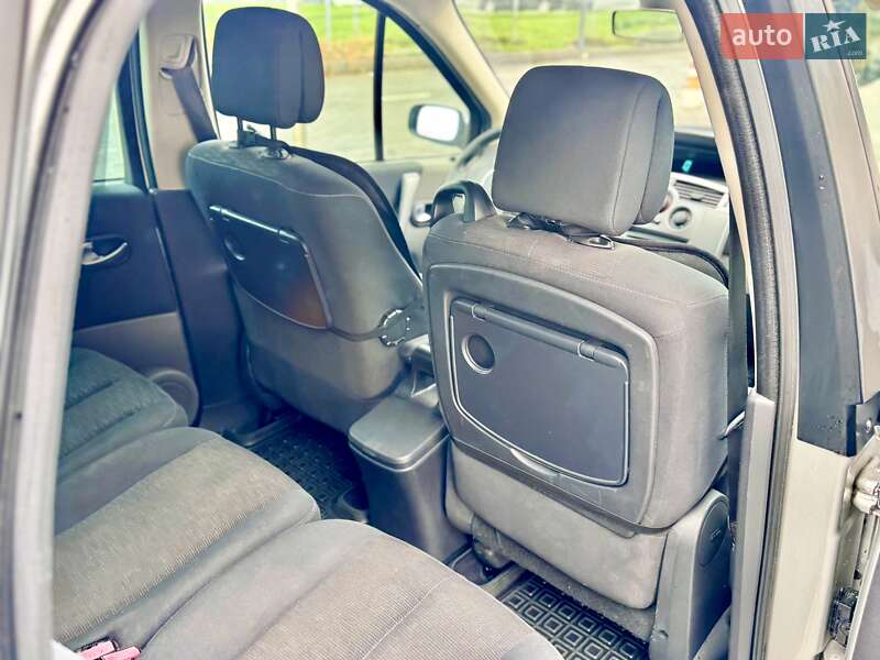 Мінівен Renault Grand Scenic 2007 в Одесі фото 53 Мінівен Renault Grand Scenic 2007 в Одесі