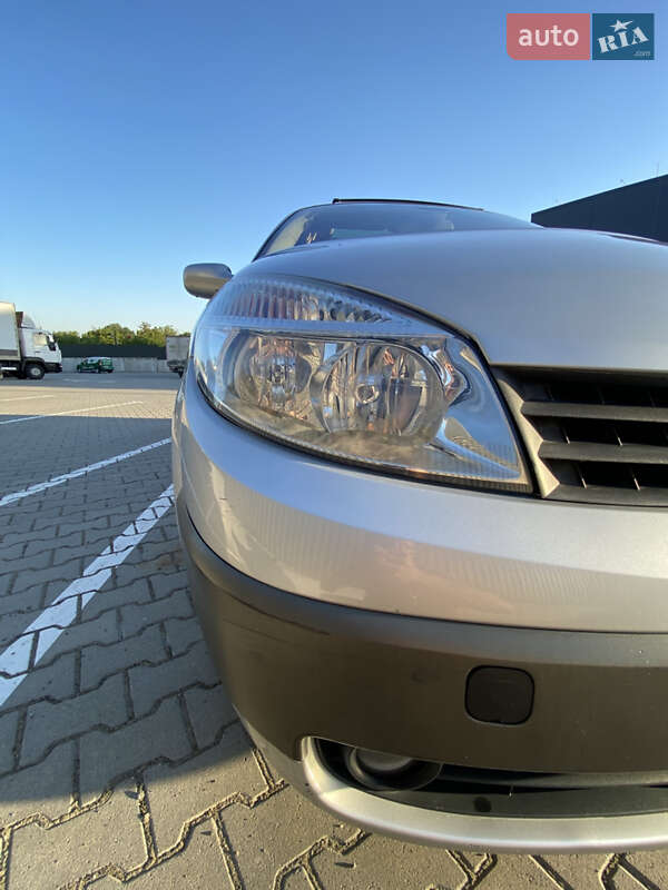 Мінівен Renault Grand Scenic 2004 в Тернополі фото 10 Мінівен Renault Grand Scenic 2004 в Тернополі