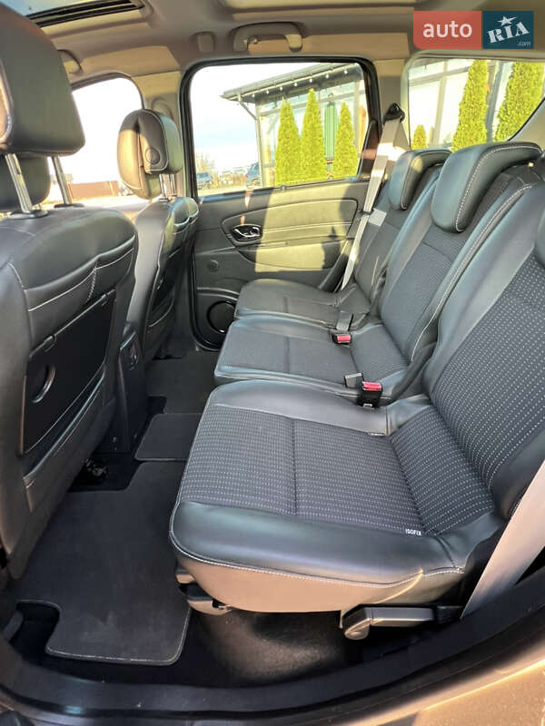 Минивэн Renault Grand Scenic 2013 в Ровно
