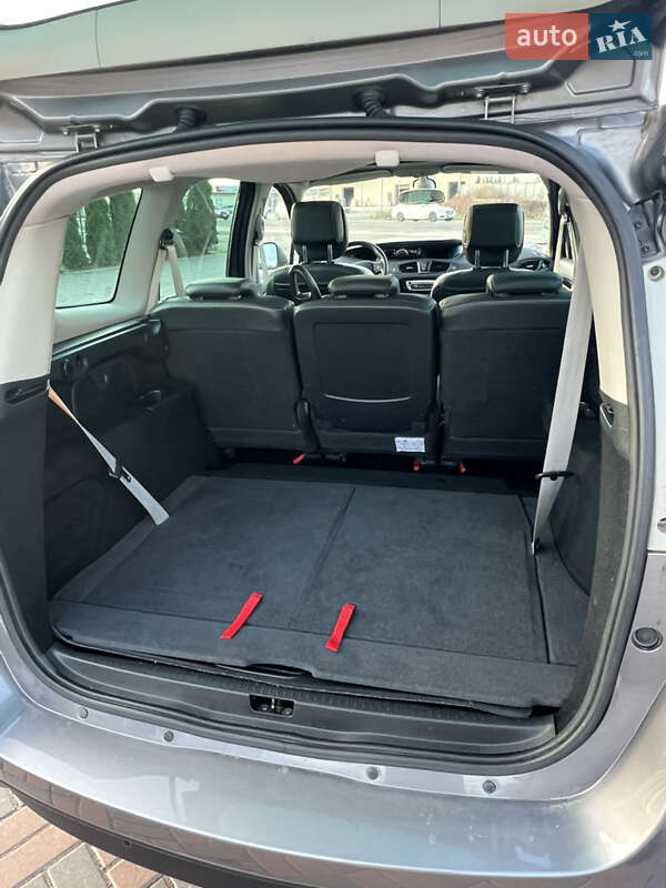 Минивэн Renault Grand Scenic 2013 в Ровно