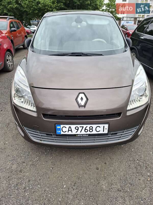Минивэн Renault Grand Scenic 2009 в Ватутино