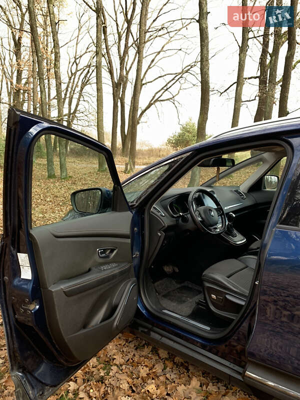 Минивэн Renault Grand Scenic 2017 в Луцке