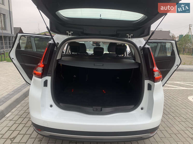 Минивэн Renault Grand Scenic 2016 в Дубно