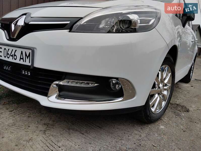 Renault Grand Scenic 2014
