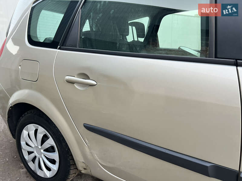 Минивэн Renault Grand Scenic 2007 в Дрогобыче фото 21 Минивэн Renault Grand Scenic 2007 в Дрогобыче