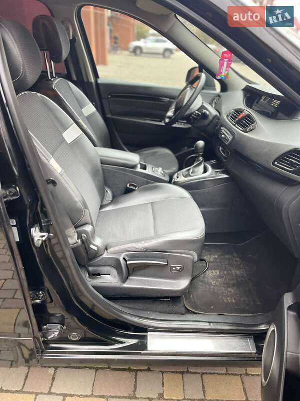 Минивэн Renault Grand Scenic 2011 в Черновцах