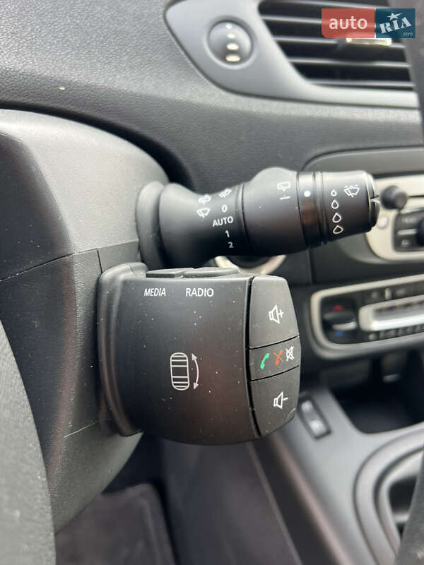 Минивэн Renault Grand Scenic 2013 в Луцке