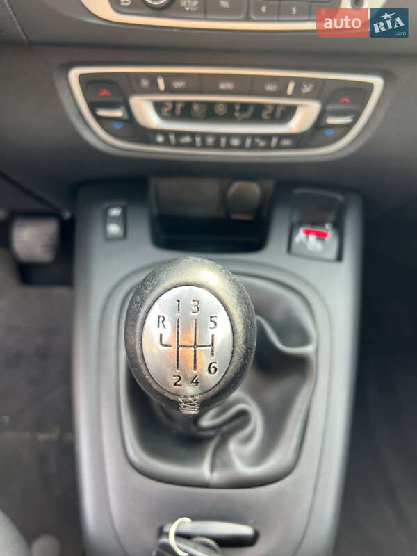 Минивэн Renault Grand Scenic 2013 в Луцке