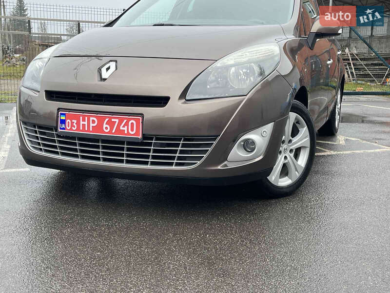 Минивэн Renault Grand Scenic 2011 в Виннице