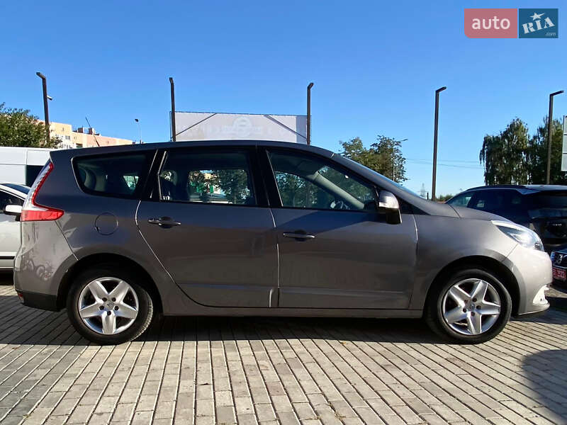 Минивэн Renault Grand Scenic 2013 в Ровно