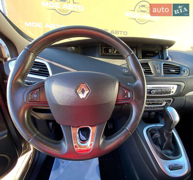 Минивэн Renault Grand Scenic 2013 в Ровно
