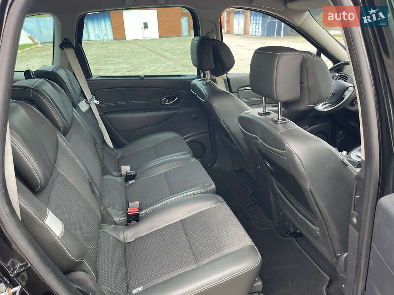 Минивэн Renault Grand Scenic 2013 в Ровно