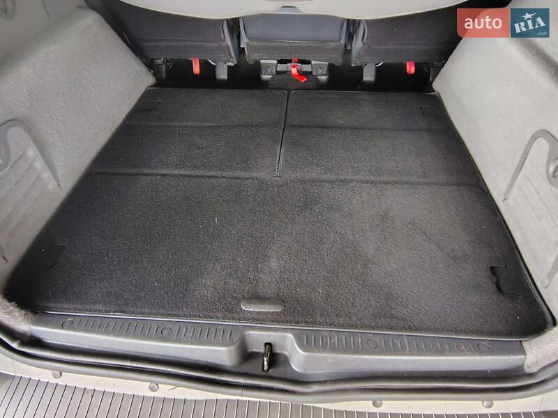 Минивэн Renault Grand Scenic 2007 в Бориславе фото 53 Минивэн Renault Grand Scenic 2007 в Бориславе