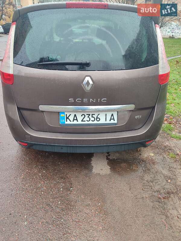 Минивэн Renault Grand Scenic 2010 в Киеве