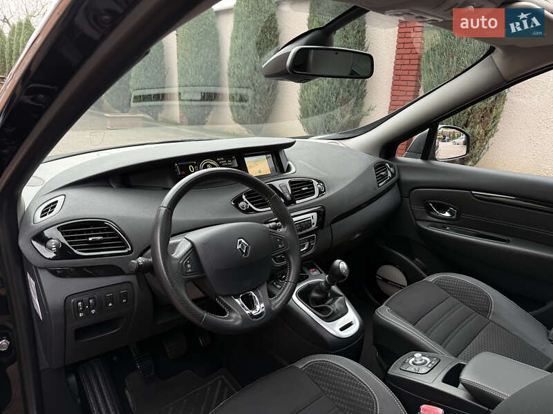 Мінівен Renault Grand Scenic 2014 в Стрию
