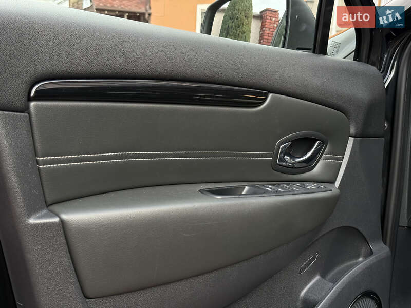 Минивэн Renault Grand Scenic 2012 в Стрые фото 75 Минивэн Renault Grand Scenic 2012 в Стрые