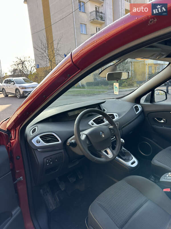 Мінівен Renault Grand Scenic 2010 в Львові