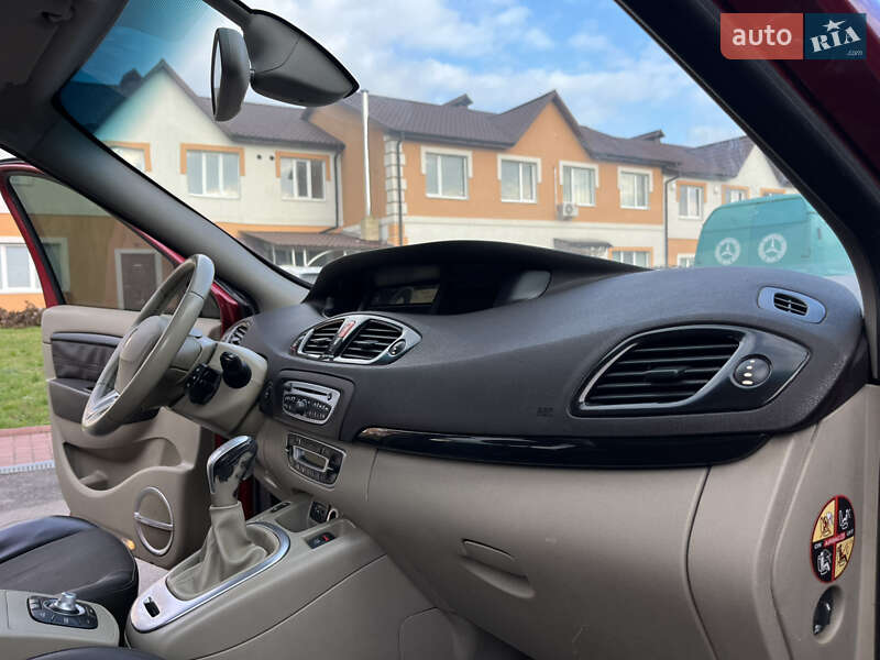 Минивэн Renault Grand Scenic 2011 в Каменец-Подольском фото 45 Минивэн Renault Grand Scenic 2011 в Каменец-Подольском