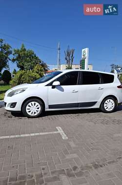 Мінівен Renault Grand Scenic 2010 в Івано-Франківську