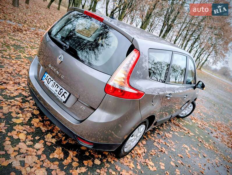 Минивэн Renault Grand Scenic 2011 в Владимире фото 7 Минивэн Renault Grand Scenic 2011 в Владимире