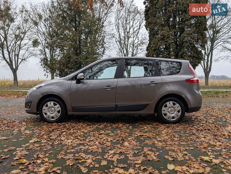Минивэн Renault Grand Scenic 2011 в Владимире фото 11 Минивэн Renault Grand Scenic 2011 в Владимире