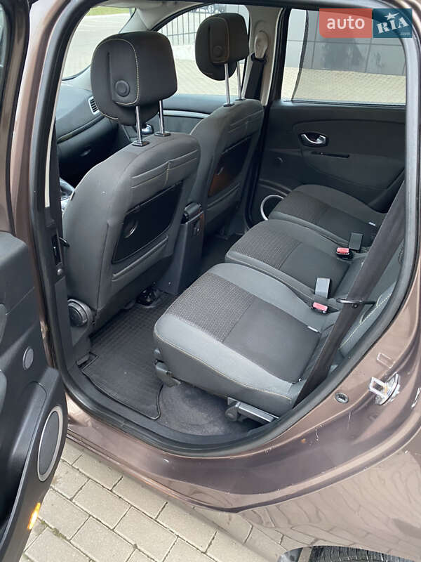 Минивэн Renault Grand Scenic 2010 в Ровно фото 23 Минивэн Renault Grand Scenic 2010 в Ровно