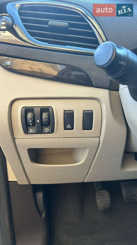 Минивэн Renault Grand Scenic 2011 в Калуше фото 32 Минивэн Renault Grand Scenic 2011 в Калуше