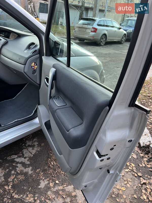 Минивэн Renault Grand Scenic 2008 в Виннице фото 32 Минивэн Renault Grand Scenic 2008 в Виннице