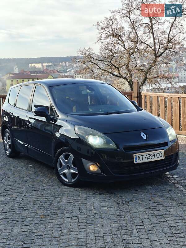 Мінівен Renault Grand Scenic 2011 в Чорткові фото 2 Мінівен Renault Grand Scenic 2011 в Чорткові