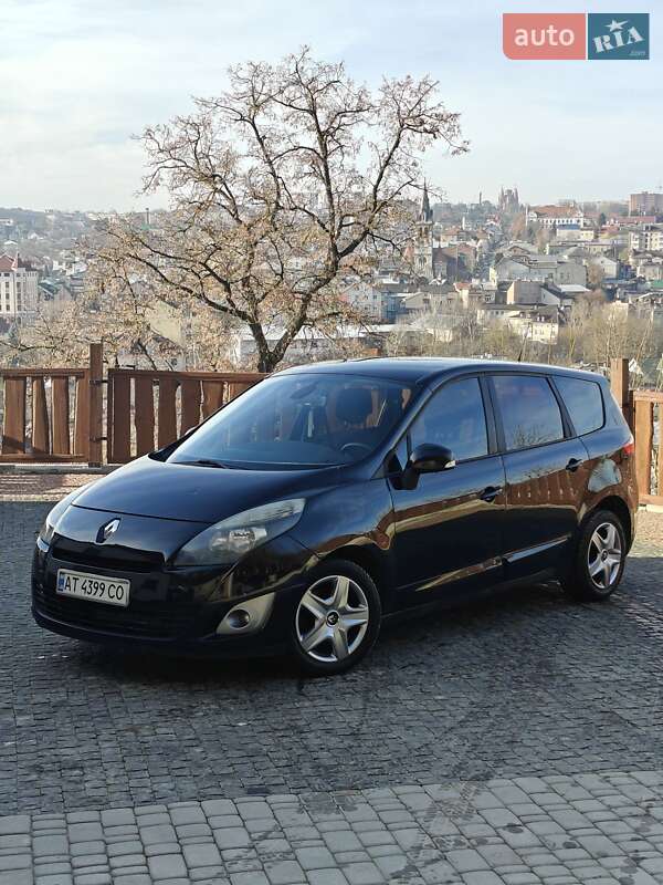 Мінівен Renault Grand Scenic 2011 в Чорткові фото 26 Мінівен Renault Grand Scenic 2011 в Чорткові